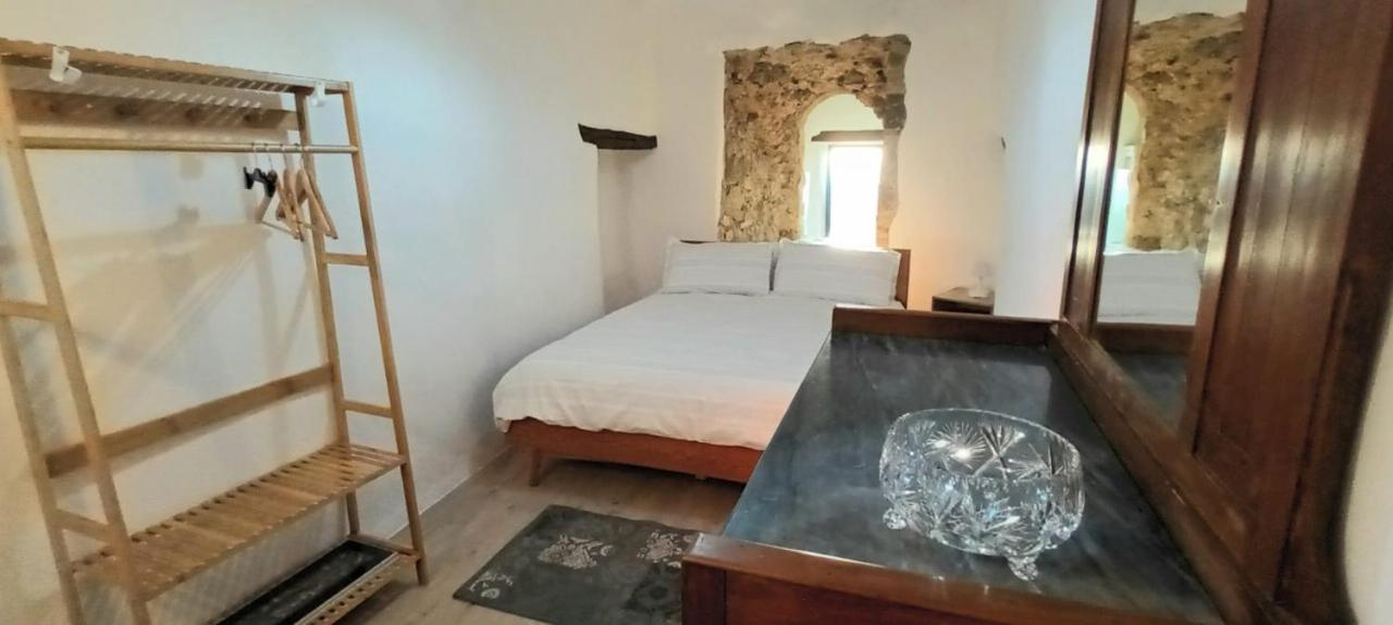 Casa Angolo Cantina Nel Castello Montegiovi Eksteriør bilde